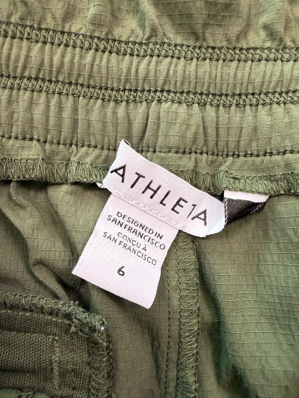 Athleta Trekkie High Rise Parachute Pant Olive Green Size 6